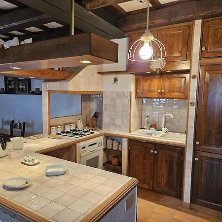 Residenza Montelago Тревиняно Романо Екстериор снимка