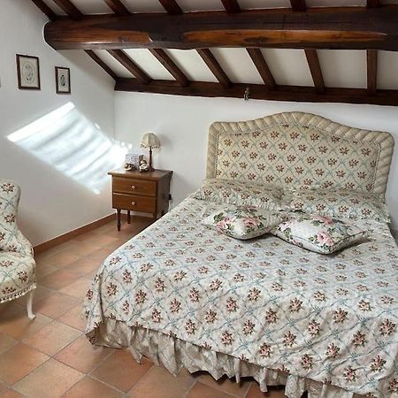 Residenza Montelago Тревиняно Романо Екстериор снимка