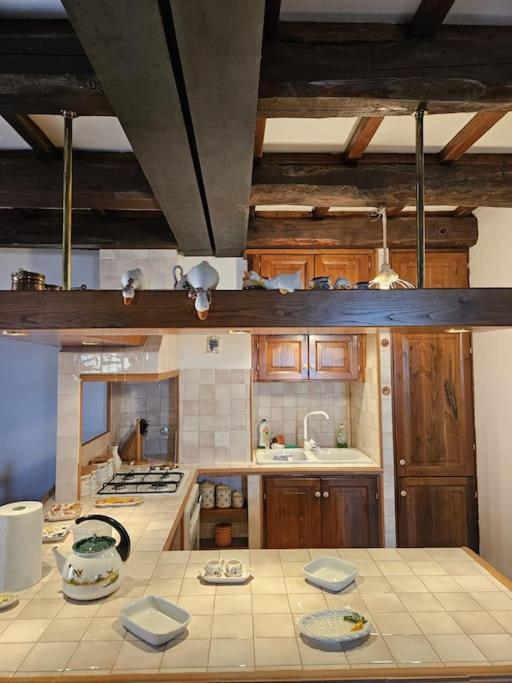 Residenza Montelago Тревиняно Романо Екстериор снимка