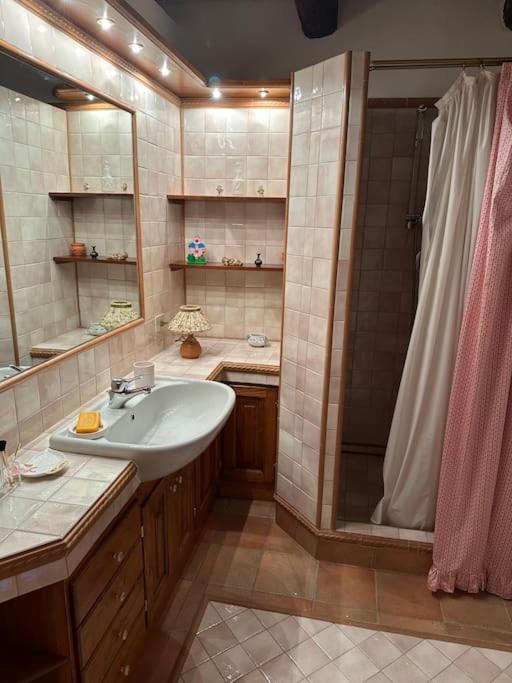 Residenza Montelago Тревиняно Романо Екстериор снимка